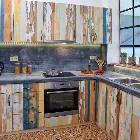 LefkádaTramezzo Designer'S Houseアパートメント エクステリア 写真