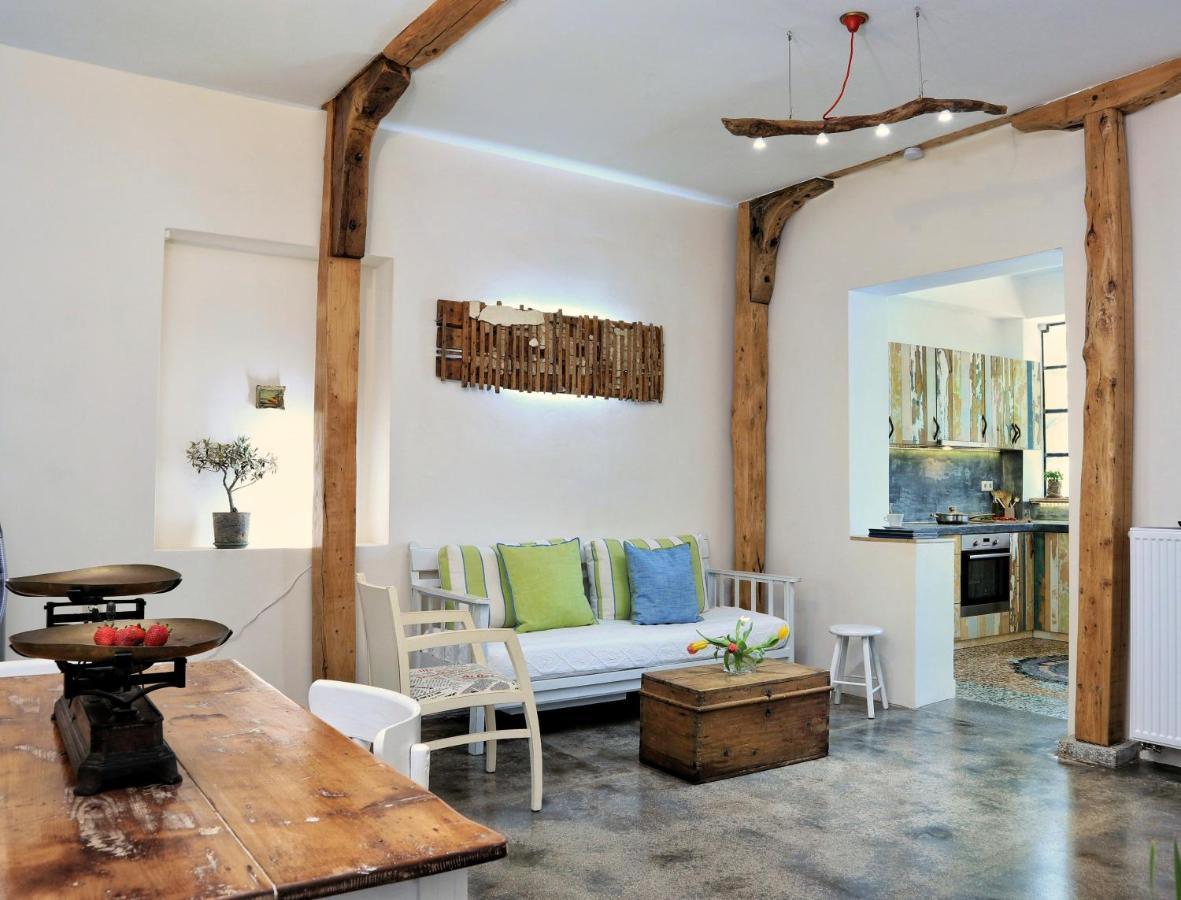 LefkádaTramezzo Designer'S Houseアパートメント エクステリア 写真